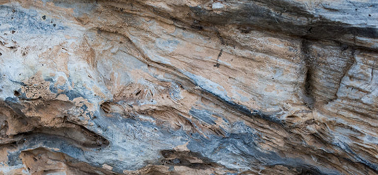 Гибкий камень Корунд горный